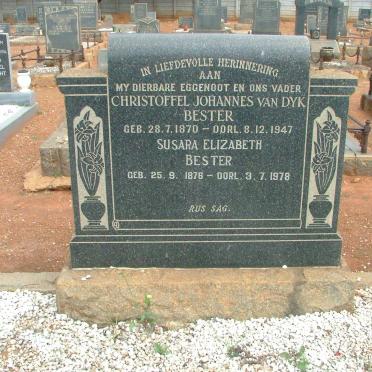 BESTER Christoffel Johannes van Dyk 1870-1947 &amp; Susara Elizabeth 1876-1978