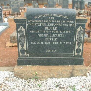 BESTER Christoffel Johannes van Dyk 1870-1947 &amp; Susara Elizabeth 1876-1978