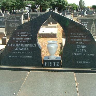 FRITZ Frederik Gerhardus Johannes 1894-1975 &amp; Sophia Aletta 1895-1985