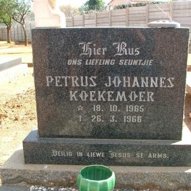 KOEKEMOER Petrus Johannes 1965-1966