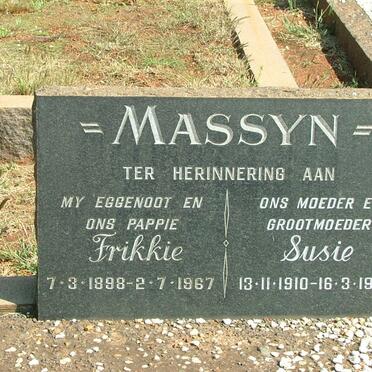 MASSYN Frikkie 1898-1967 &amp; Susie 1910-1987