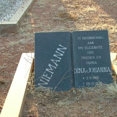 NIEMANN Dina Johanna 1919-1973