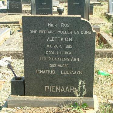 PIENAAR Ignatius Lodewyk &amp; Aletta C.M. 1883-1970