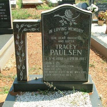 PAULSEN Tracey 1982-1987