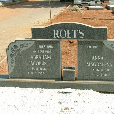 ROETS Abraham Jacobus 1906-1982 &amp; Anna Magdalena 1907-1992