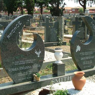 SMITH David Benjamin 1921-2002 &amp; Susara Johanna Maria 1939-1981