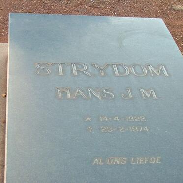 STRYDOM Hans J.M. 1922-1974