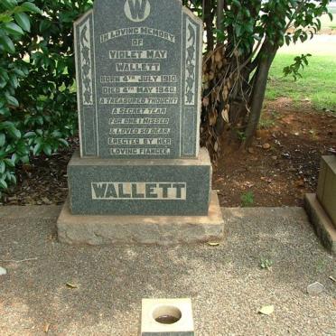 WALLET Violet May 1910-1940