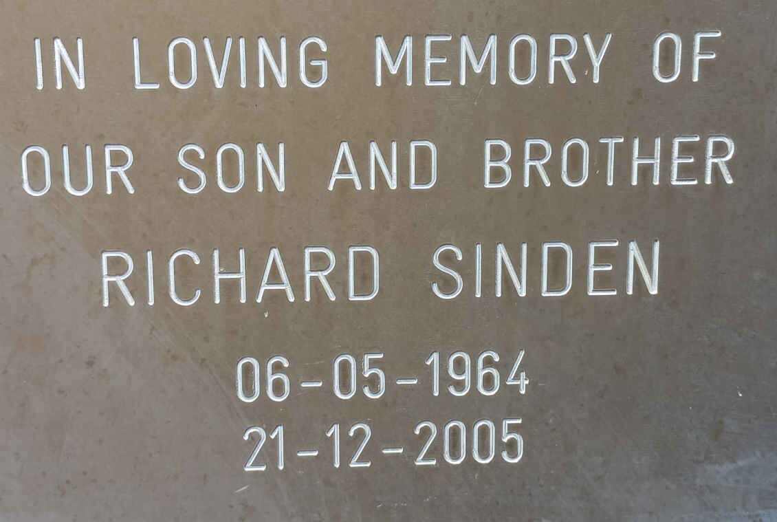 SINDEN Richard 1964-2005