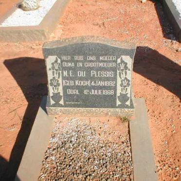 PLESSIS M.E., du nee KOCH 1882-1968