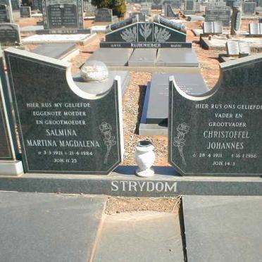 STRYDOM Christoffel Johannes 1911-1986 &amp; Salmina Martina Magdalena 1921-1984