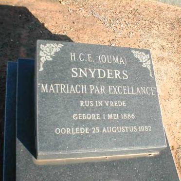 SNYDERS H.C.E. 1886-1982