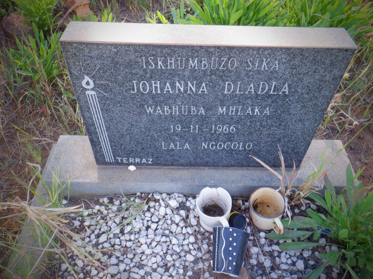 DLADLA Johanna -1966
