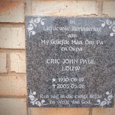 LOUW Eric John Paul 1930-2003