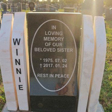 MASHEGO Winnie 1975-2017