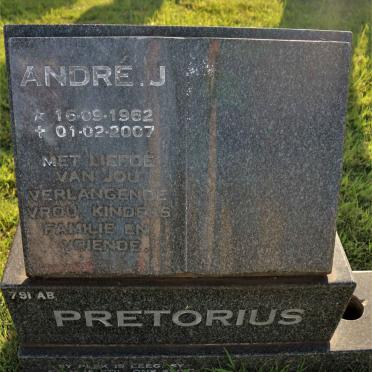 PRETORIUS  Andre J. 1962-2007