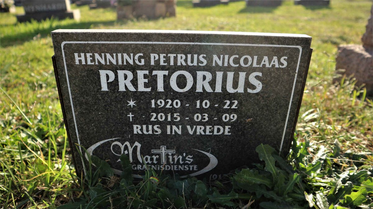 PRETORIUS Henning Petrus Nicolaas 1920-2015
