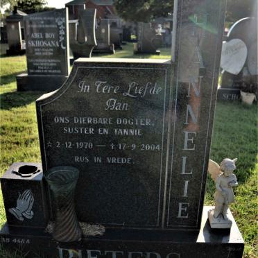 PIETERS Hannelie 1970-2004