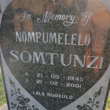 SOMTUNZI Nompumelelo 1945-2001