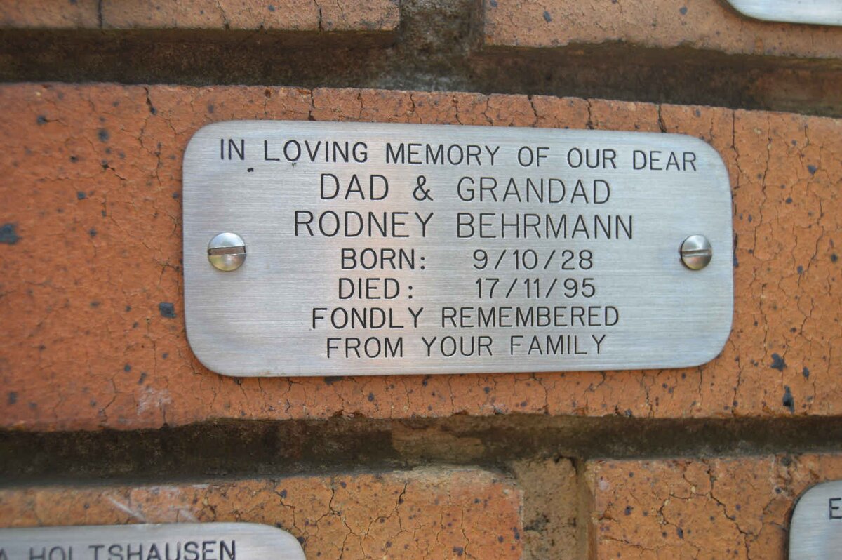 BEHRMANN Rodney 1928-1995