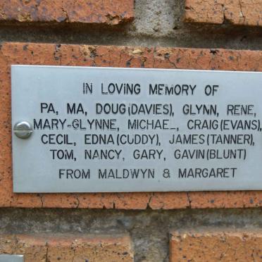 DAVIES Doug :: ? Pa &amp; Ma :: ? Glynn :: ? Rene :: ? Mary-Glynne :: ? Michael :: EVANS Craig :: ? Cecil :: CUDDY Edna