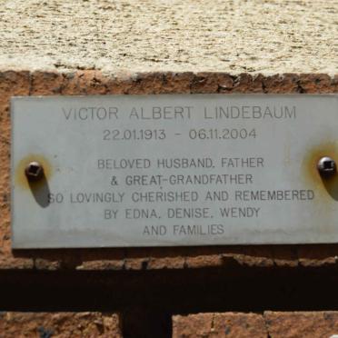 LINDEBAUM Victor Albert 1913-2004