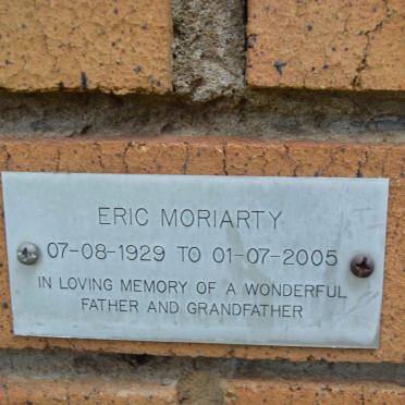 MORIARTY Eric 1929-2005