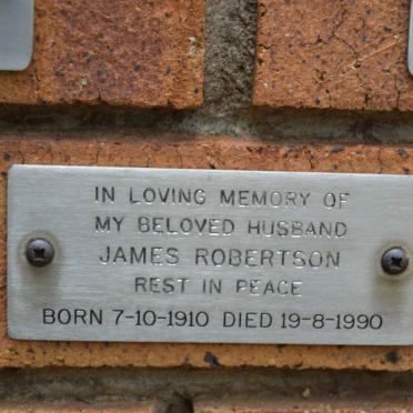 ROBERTSON James 1910-1990