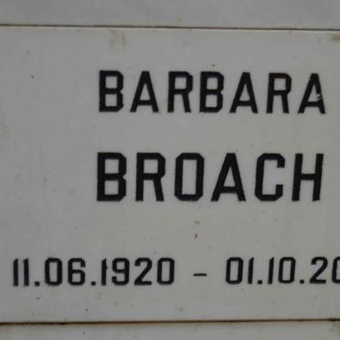 BROACH Barbara 1920-2002