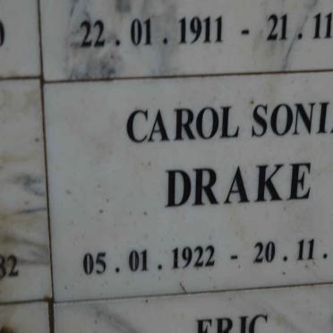 DRAKE Carol Sonia 1922-2000