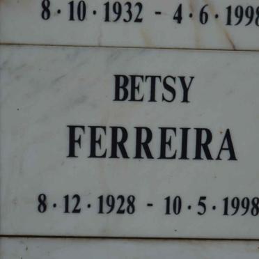 FERREIRA Betsy 1928-1998