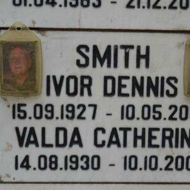 SMITH Ivor Dennis 1927-2003 &amp; Valda Catherine 1930-2007