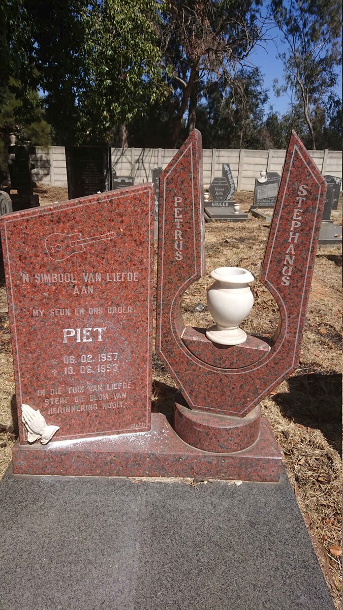 ? Petrus Stephanus 1957-1993