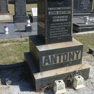 ANTONY Michael -1942 :: ANTONY John 1907-1971 :: ANTONY Lizzie 1926-193