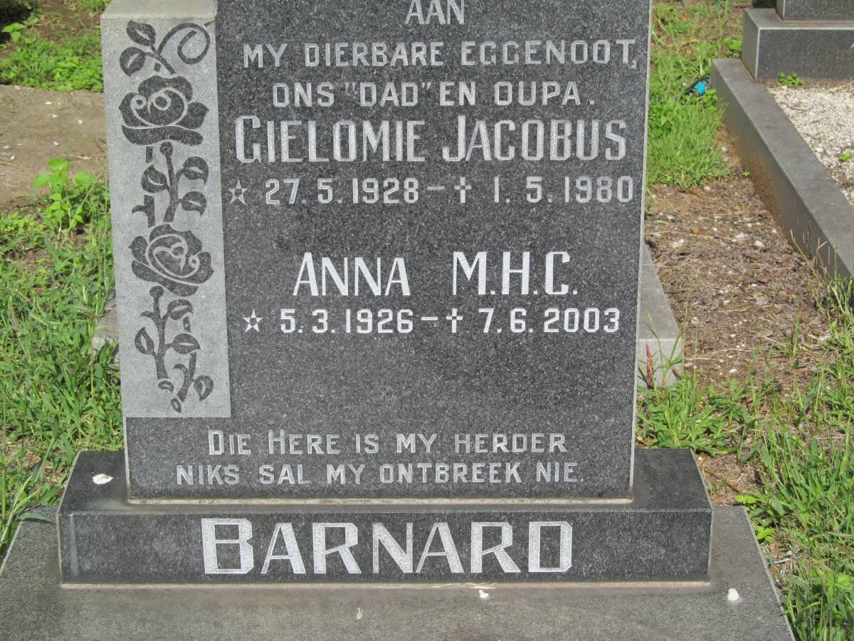 BARNARD Gielomie Jacobus 1928-1980 &amp; Anna M.H.C 1926-2003
