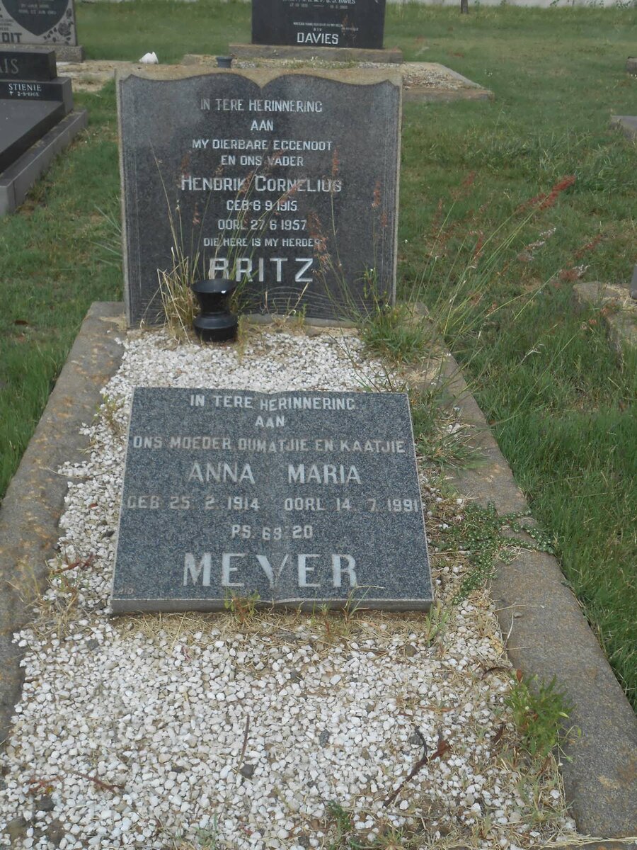 BRITZ Hendrik Cornelius 1915-1957 &amp; Anna Maria MEYER previously BRITZ 1914-1991