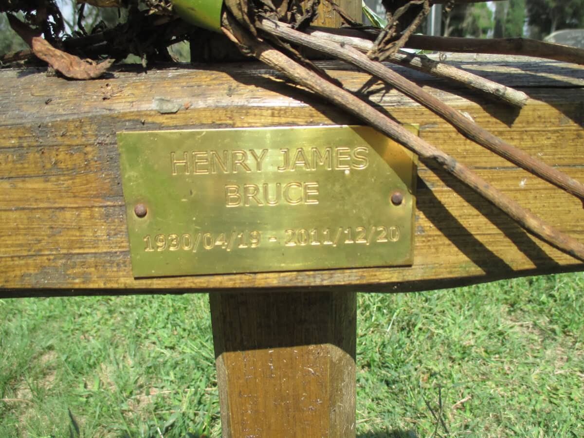BRUCE Henry James 1920-2011
