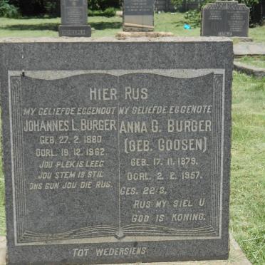 BURGER Johannes L. 1880-1962   &amp; Anna G. GOOSEN 1879-1957 