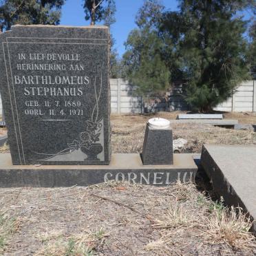 CORNELIUS Barthlomeus Stephanus 1889-1971 &amp; Florence May 1909-1980