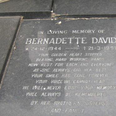 DAVID Peter 1918-1973 &amp; Dora Dumya Yaya 1915-1983 :: DAVID Bernadette 1944-1998