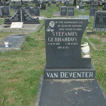 DEVENTER Stefanus Gerhardus, van 1919-1977