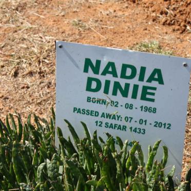 DINIE Nadia 1968-2012