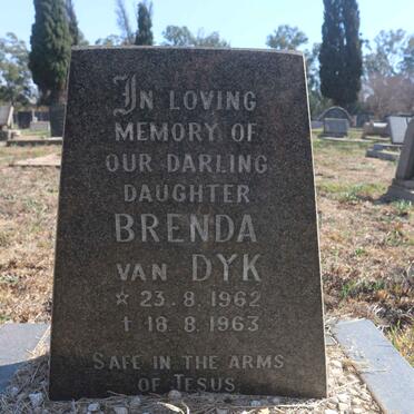 DYK Brenda, van 1962-1963