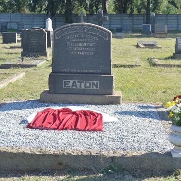 EATON George W. -1939 &amp; Esther HENRY 1862-1943