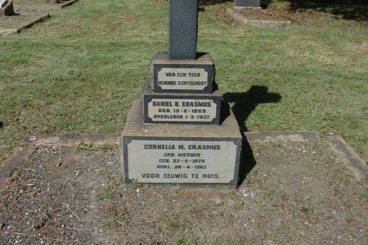 ERASMUS Daniel B. 1869-1937 &amp; Cornelia M. WIESNER 1878-1962