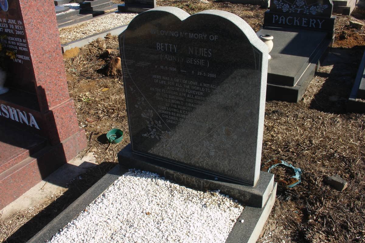 GOPAL Betty Jantjies 1924-2005