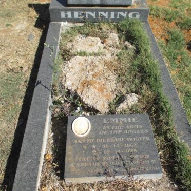 HENNING Koert Nicolaas 1922-1989 :: HENNING Emmie 1962-2005