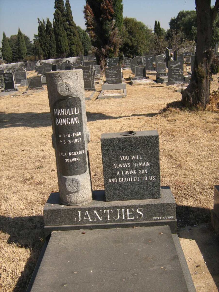 JANTJIES Mkululi Bongani 1966-1995