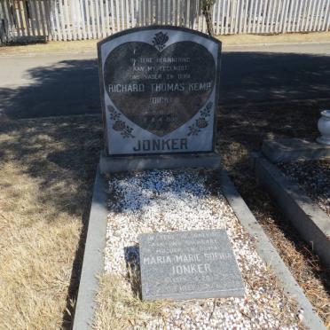 JONKER Richard Thomas Kemp 1913-1980 &amp; Maria Sophia 1919-1995