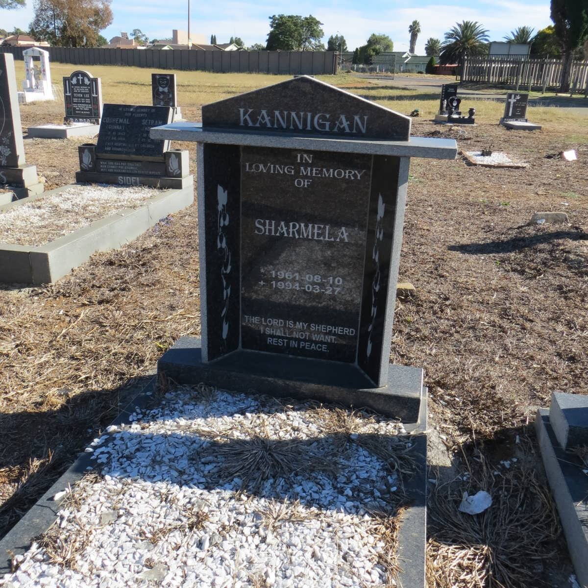 KANNIGAN Sharmela 1961-1994